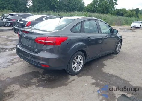 2018 Ford Focus Se z USA, uszkodzony, nr VIN 1FADP3FE1JL224210